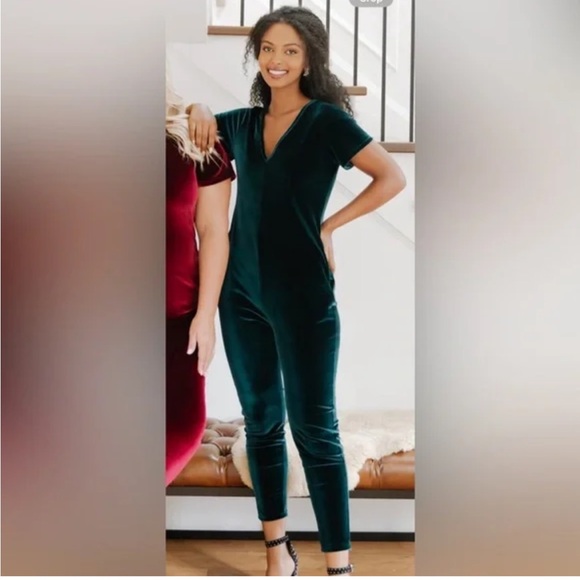 Smash + Tess Emerald Velvet Jumpsuit - Picture 2 of 5